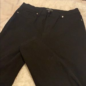 Forever 21 Plus high waisted black jean